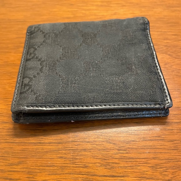 Discount!! Authentic Gucci Wallet. Black 033.2031.0808.13 - Picture 5 of 12